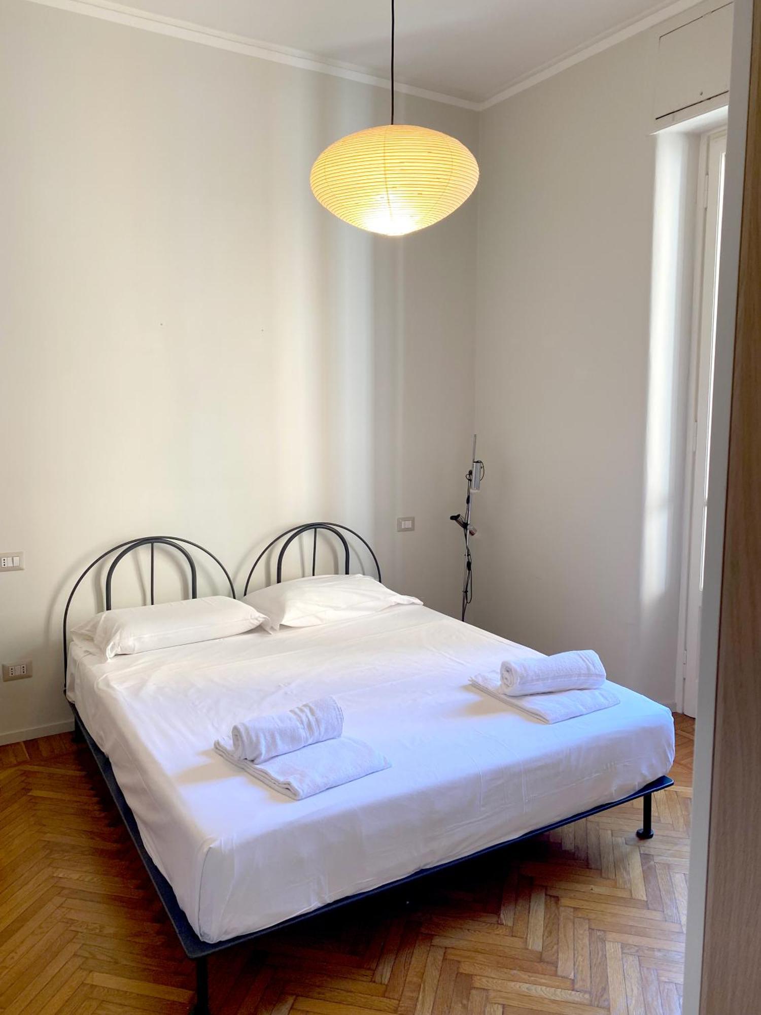 Kibilu - Via Braga - Stazione Centrale 米兰 外观 照片